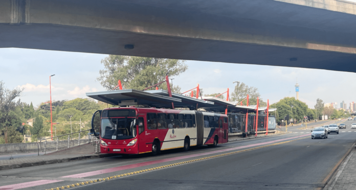A city on wheels: What Accra can learn from Johannesburg’s 
A city on wheels: What Accra can learn from Johannesburg’s modern public transport to improve air quality, traffic congestion