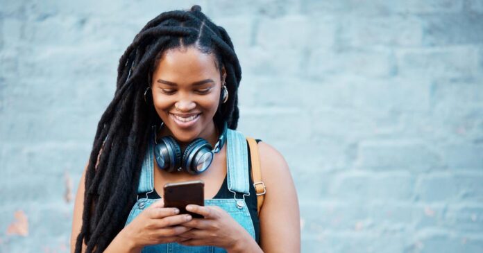 
Before you type that comment online, consider these 6 things
