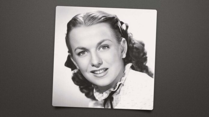 Cynthia Strother, One-Half of the Singing Bell Sisters, Dies at 88