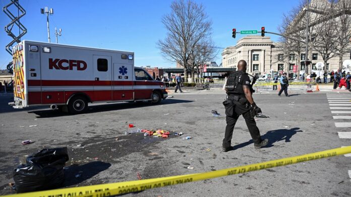 Kansas City Chiefs parade shooting: 8 to 10 people injured, Kansas City Chiefs Parade Shooting: 8 to 10 People Injured, Official Says