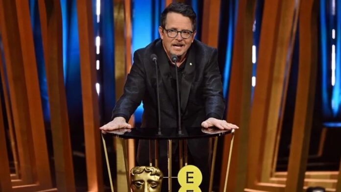 
Michael J Fox brings people to tears in Baftas surprise appearance                            