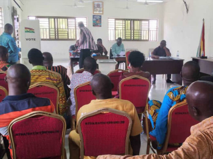 
North Tongu Assembly members fail to elect PM after 4th attempt; DCE fumes                            