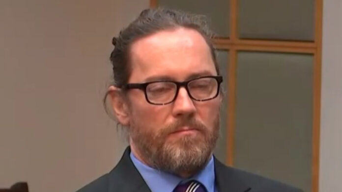 Where is David Tronnes now?