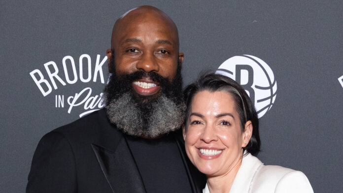 Who is Jacque Vaughn’s wife, Laura?