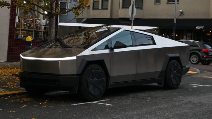 Tesla’s “apocalypse-proof” Cybertruck involved in accident near Beverly Hills hotel Tesla’s “Apocalypse-Proof” Cybertruck Involved in Accident Near Beverly Hills Hotel