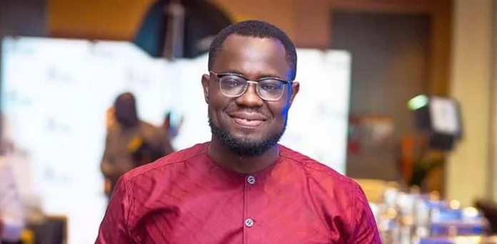 Video: Date rush host Giovanni Caleb pranks aphrodisiac seller ‘Mama Video: Date rush host Giovanni Caleb pranks aphrodisiac seller ‘Mama Gee’ live on air