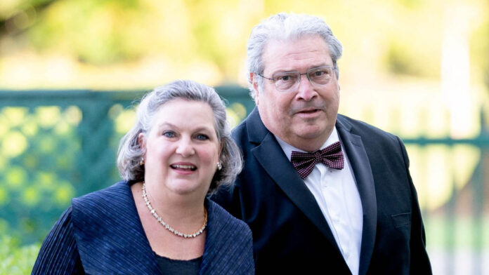 Who is Victoria Nuland’s husband, Robert Kagan?