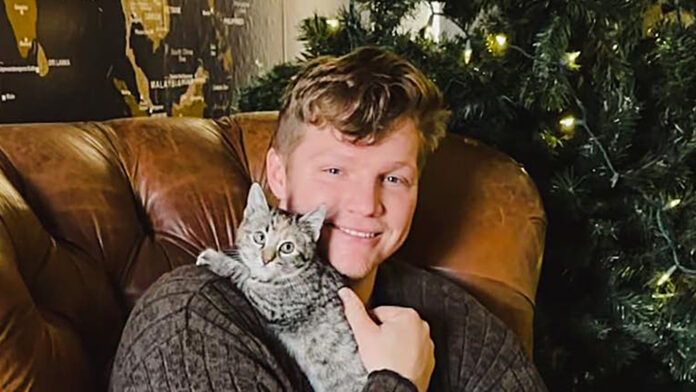 Who was Janelle Brown’s late son, Garrison and what was his cause of death?