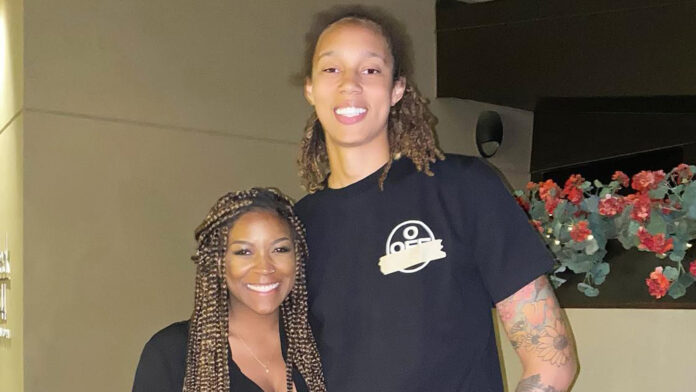 BASKETBALL WIFE Everything to know about Brittney Griner's wifeWNBA player, Brittney Griner, joined the Phoenix Mercury basketball team in 2013. She met her wife, Cherelle Griner, while they both attended Baylor University as undergraduate students.