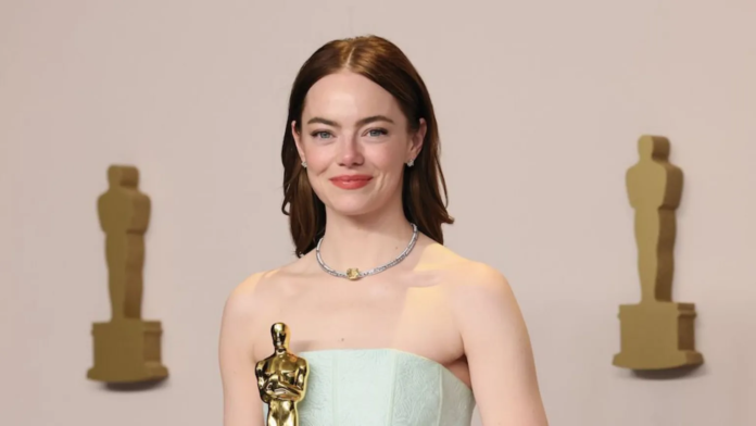 
Emma Stone wants people to use her real first name                            