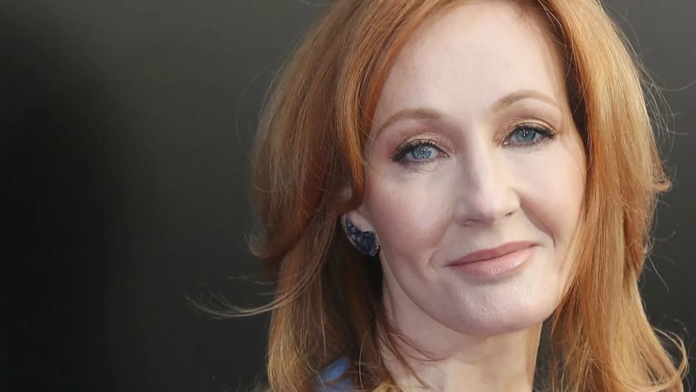 Jk rowling reignites row with harry potter 
JK Rowling reignites row with Harry Potter