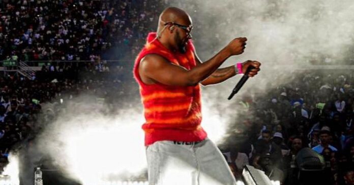 King Promise kicks off Asian tour with stunning performance in Singapore