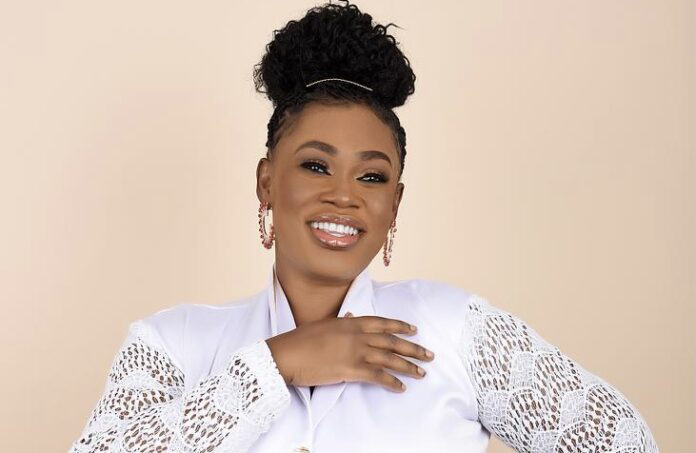 
Philipa Baafi bounces back with ‘Eda Ho Pefee’                            