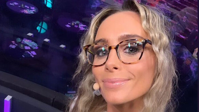 Who is Anna Woolhouse? Presenter and face of Sky Sports boxing coverage