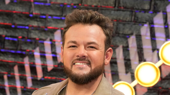 Who is The Voice season 25 finalist, Josh Sanders?