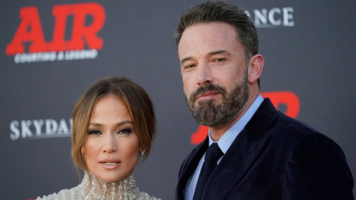 
Jennifer Lopez questioned over Ben Affleck divorce rumours                            