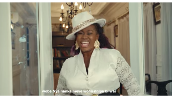 Philipa Baafi drops “Eda Ho Pefee’’ music video