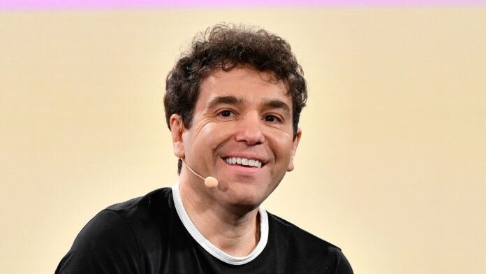 Who is Jon Lovett and when is he appearing on Who is Jon Lovett and when is he appearing on Survivor?
