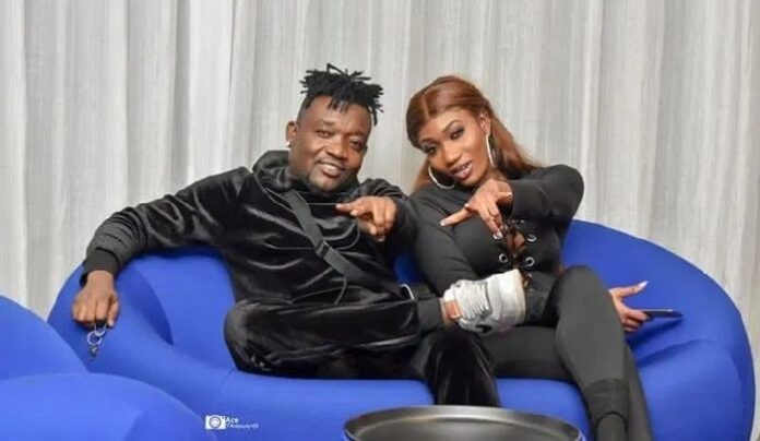 Bullets-and-wendy-shay-700x406-1