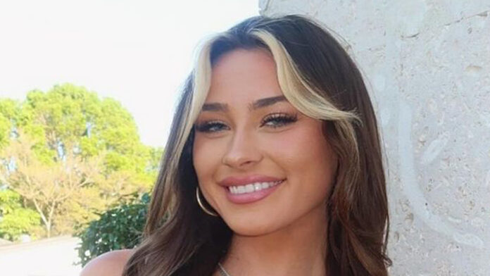 Social Sweethearts meet YouTuber Jack Doherty's girlfriend, McKinley Richardson SOCIAL SWEETHEARTS Meet YouTuber Jack Doherty's girlfriend, McKinley Richardson