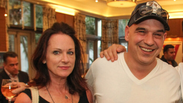 Who is Liz Sanderson? Meet chef Michael Symon’s wife