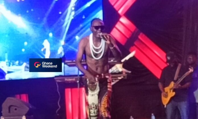 Adane Best goes ‘Topless’ on stage at 2024 African Legends Adane Best goes ‘Topless’ on stage at 2024 African Legends Night