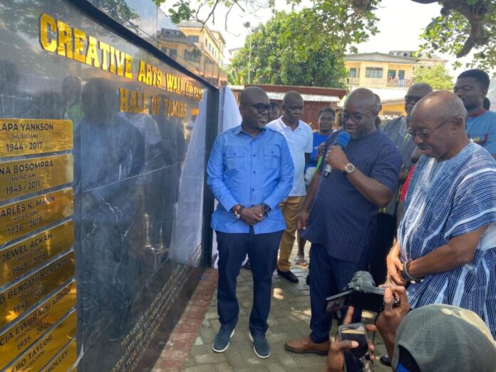Tourism minister unveils creative arts wall of fame at Sekondi 
Tourism Minister unveils Creative Arts Wall of Fame at Sekondi