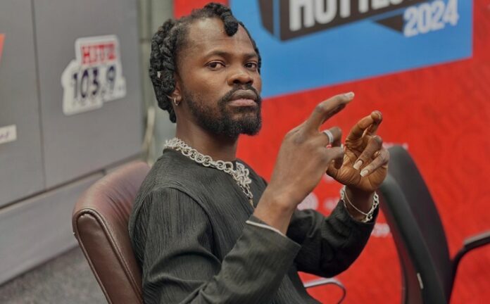 Fameye on london show mishap:  
“I never left the stage” – Fameye on London show mishap