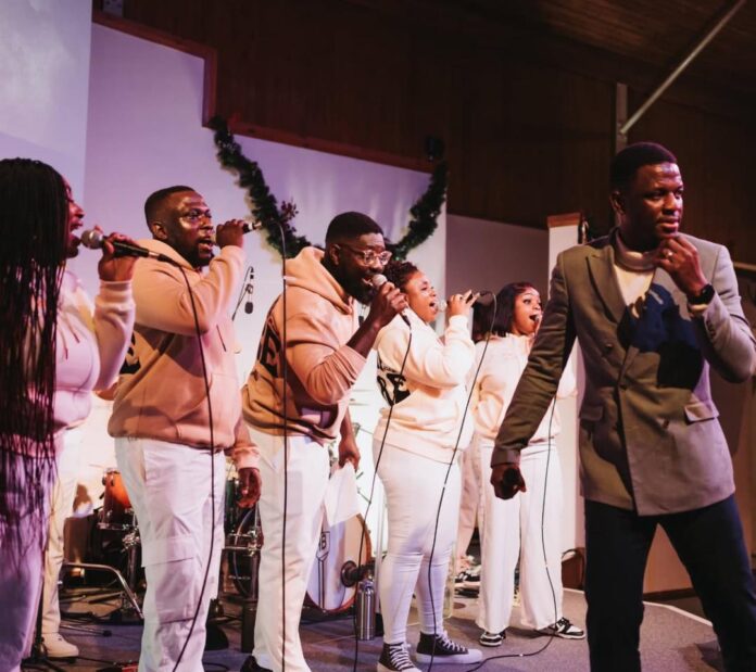 
Sound of Christmas kicks off yuletide with joyful praise in Manchester, UK                            