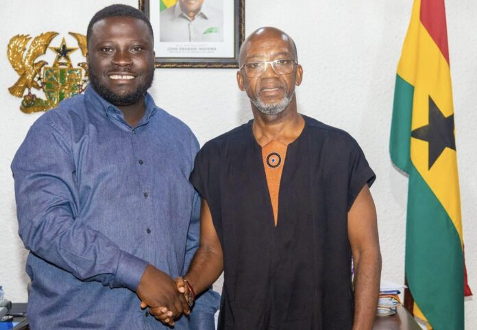 
Rex Omar discusses proposed National Theatre plans with Ashanti Regional minister                            